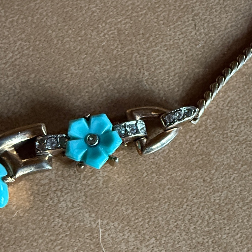 Trifari Gold Necklace with Turquoise Floral Design! - Picture 4 of 9